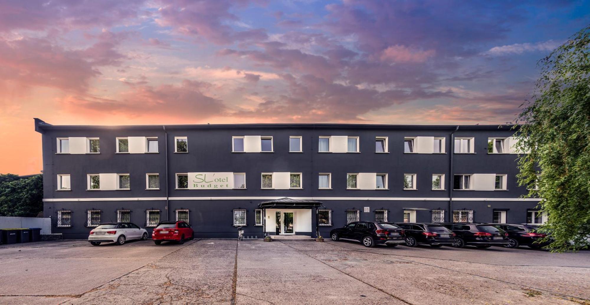 Sl'Otel Budget Bernburg Kültér fotó