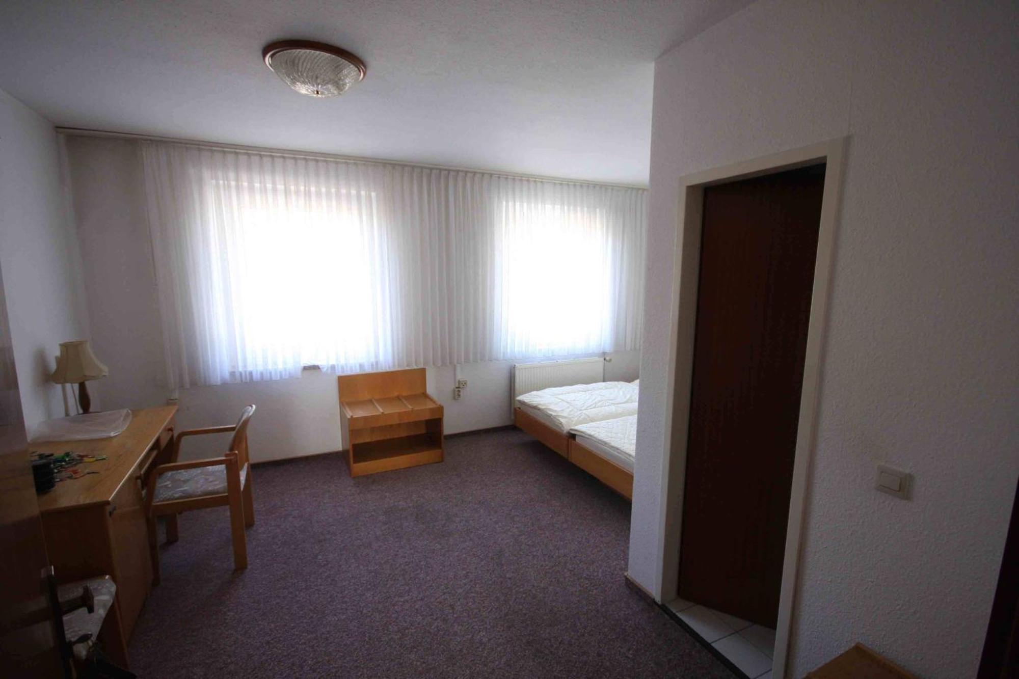 Sl'Otel Budget Bernburg Szoba fotó