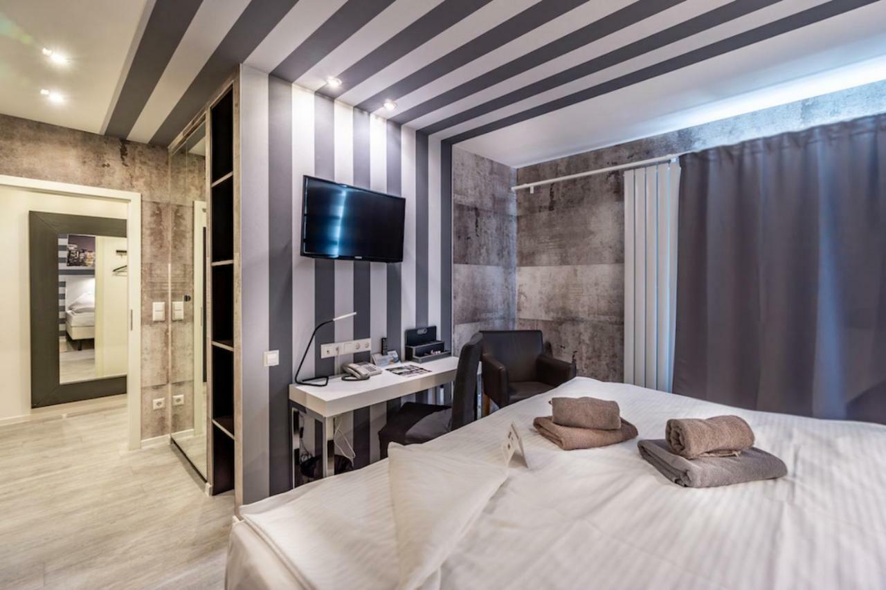 Sl'Otel Budget Bernburg Kültér fotó