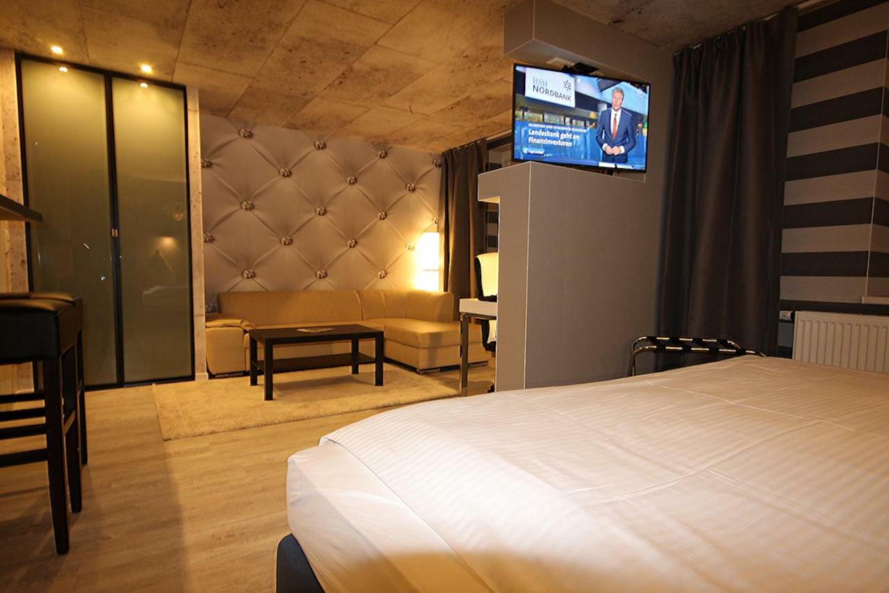 Sl'Otel Budget Bernburg Kültér fotó